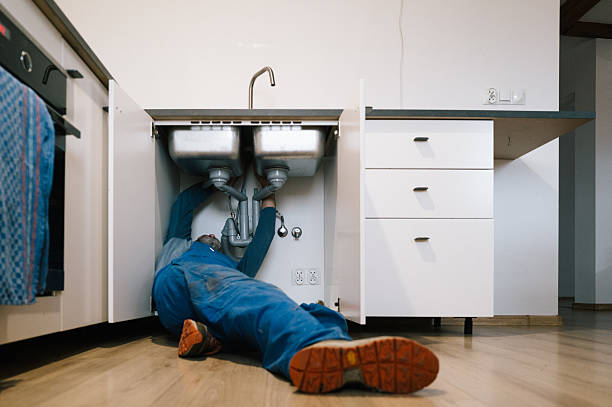 Professional Drain Cleaning technician working in Alleman, IA